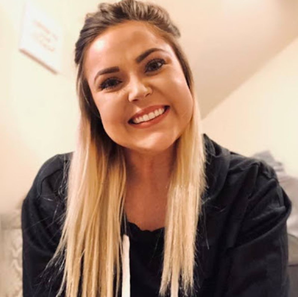 Meet your Posher, Karoline